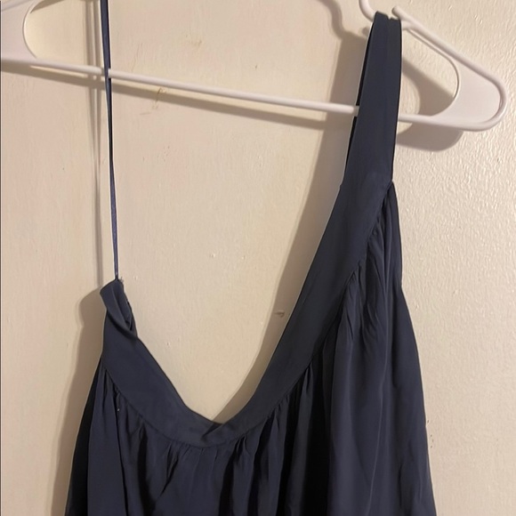 🌹NWT:Old Navy Elegant Rayon Navy Top - Picture 2 of 6